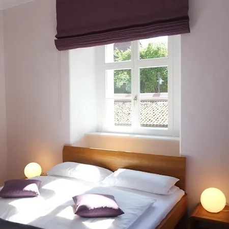 65Qm Wohnung Klosterblick Im Historischen Pfarrhaus Pielenhofen Buitenkant foto